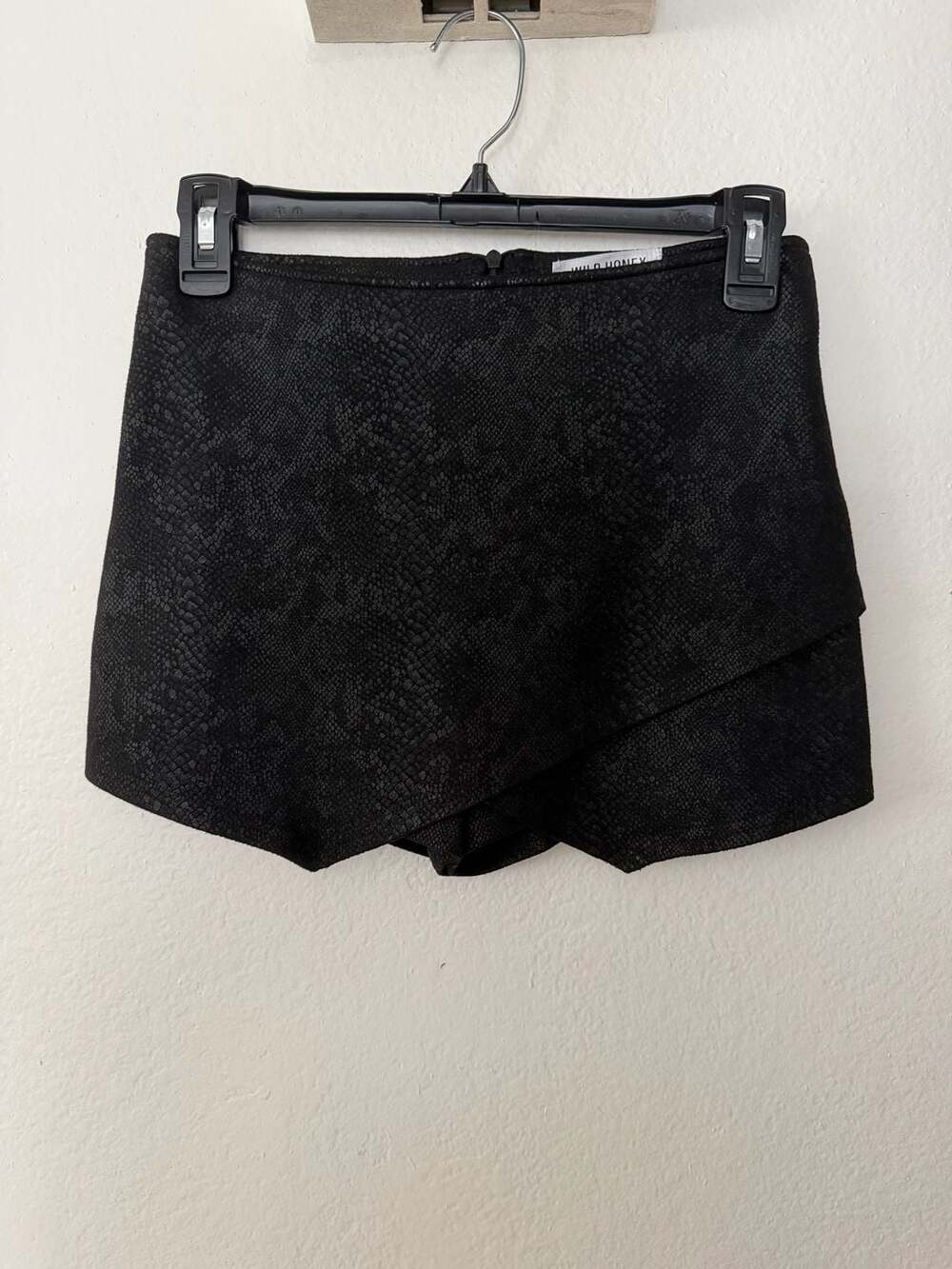 Wild Honey Black Snakeskin Faux Leather Wrap Skort Size S